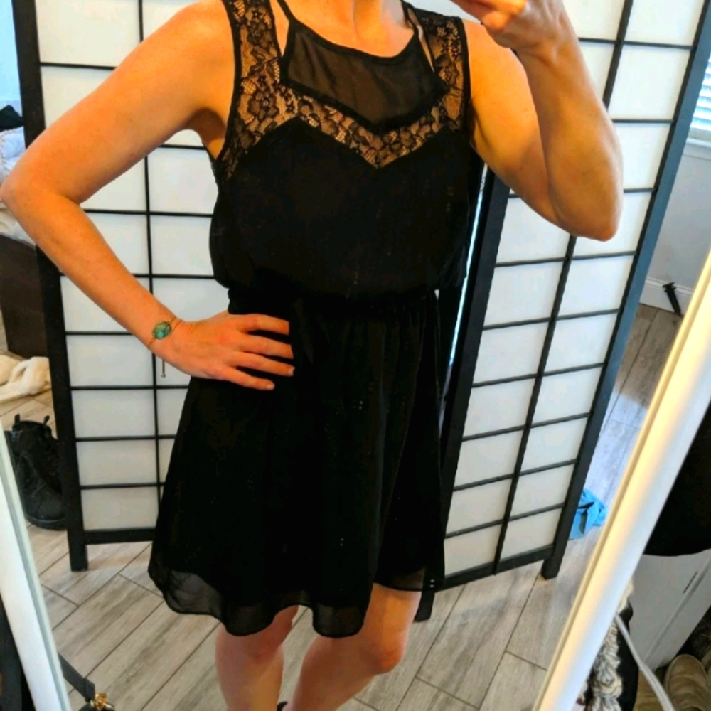 Black Lace Cocktail Dress